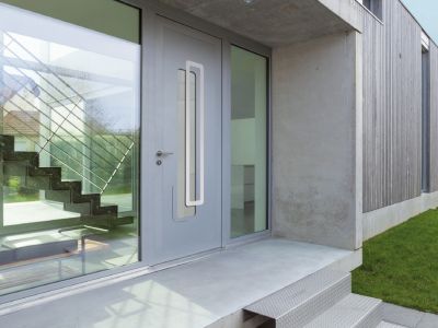 porte en aluminium bleuet alutil